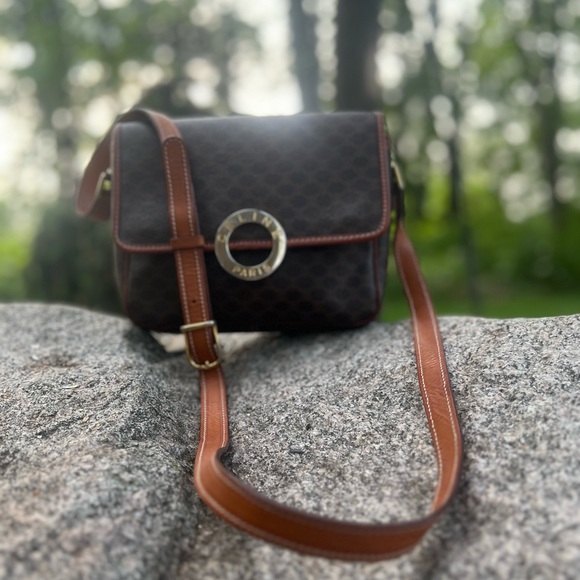 CELINE Vintage Macadam Canvas Circle Shoulder Bag - Picture 11 of 16